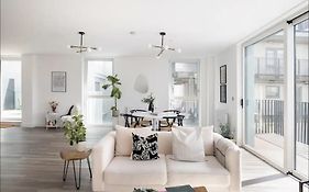 Scandi Style Flat In London With Private Terrace